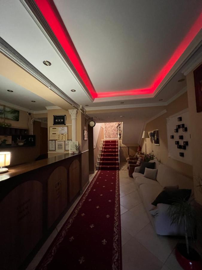 Pensiunea Uno Timişoara Exterior foto