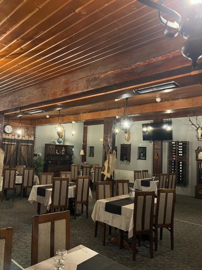 Pensiunea Uno Timişoara Exterior foto